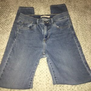 Levi Skinny Blue Jeans